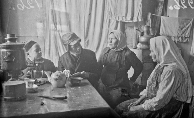 Фотомарафон «100-летие ТАССР»: перепись населения 1926 года в татарской семье - «История»