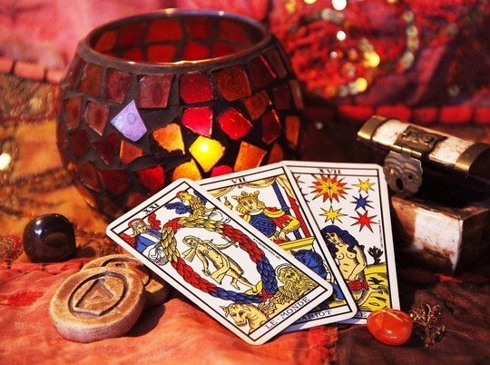 Эзотерики дали прогноз по коронавирусу в Новом году 2022 - «Общественные новости»