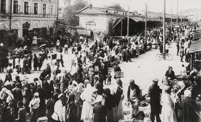Об архивном деле в ТАССР: «позорное расхищение» бумаг и прием рукописей у граждан - «История»