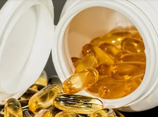 Назван витамин, повышающий риск деменции - «Общественные новости»