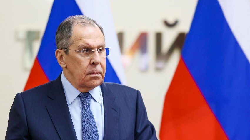 Партия Джонсона изолировала его самого, заявил Лавров - «Власть»