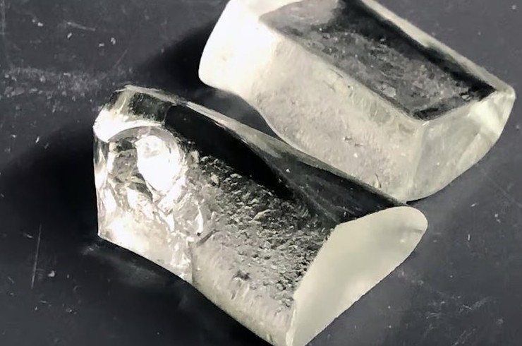 «LionGlass»: инновационное стекло экологичнее и в 10 раз прочнее - «Выбор Инноваций»