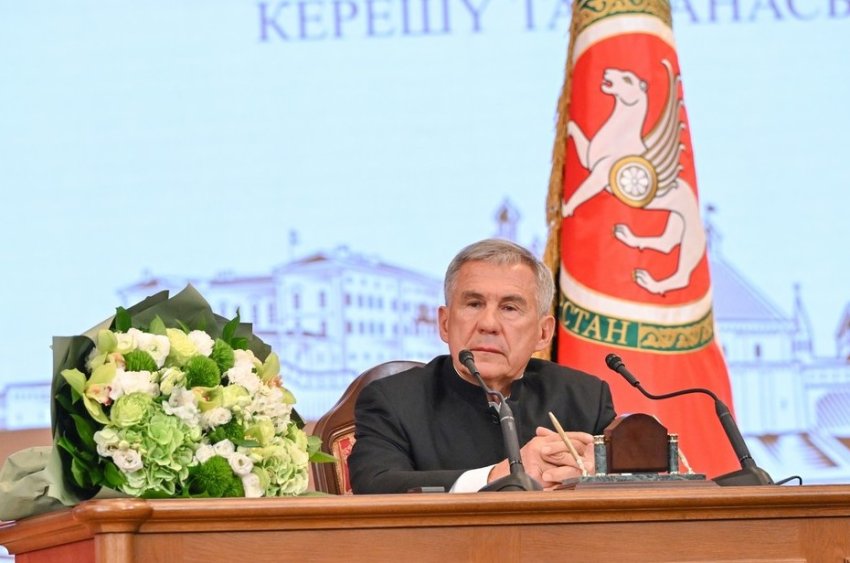 «Богатый опыт и преданность интересам республики» - «Власть»