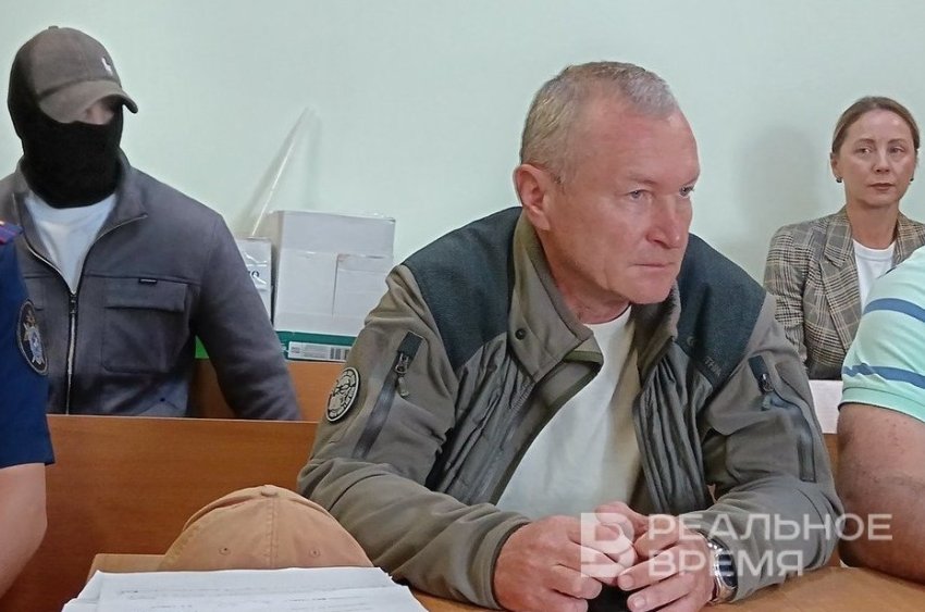 Инициировал дела с «нарисованным ущербом»? Экс-помощнику прокурора Лениногорска предъявили взятку бензином - «Власть»