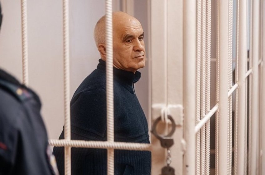 Силосные ямы и бриллиант: как стартовал процесс по иску к бывшему вице-премьеру РТ на 651 миллион - «Власть»