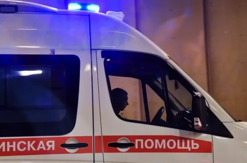 В Бурятии рейсовый автобус съехал в кювет, пострадали два пассажира - «Происшествия»