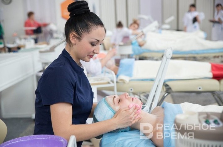 «Получив диплом врача, уходят в косметологи» - «Медицина»