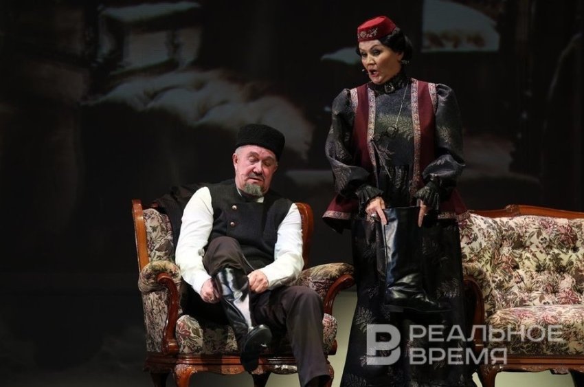 Памяти моей фотоаппарат: в Камаловском поставили спектакль-оммаж первым татарским драмам - «Культура»