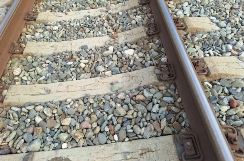 В Ростовской области с рельсов сошел локомотив грузового поезда - «Происшествия»