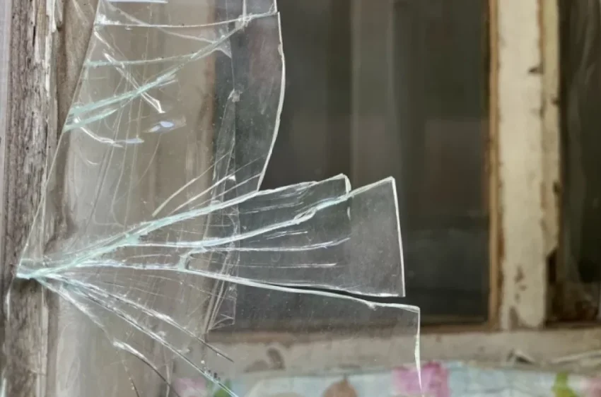 В Таганроге из-за БПЛА пострадали промышленный объект и жилые дома - «Происшествия»