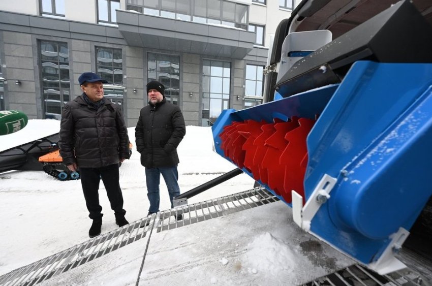 «Сейчас эта работа непрестижна»: Казань решила заменить дворников беспилотниками? - «Инфраструктура»
