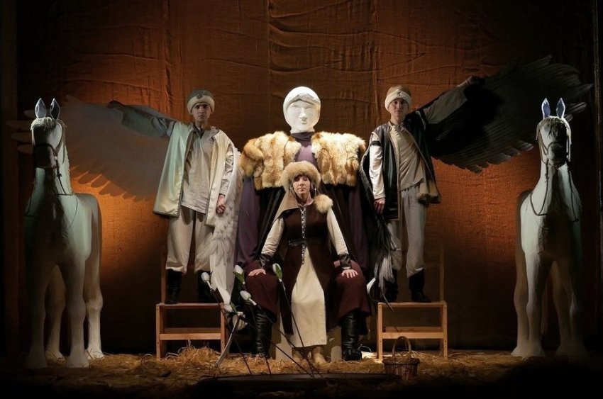 Ильнур Гарифуллин представил «Сак-Сок» в Мензелинском театре как древнетюркский эпос - «Культура»