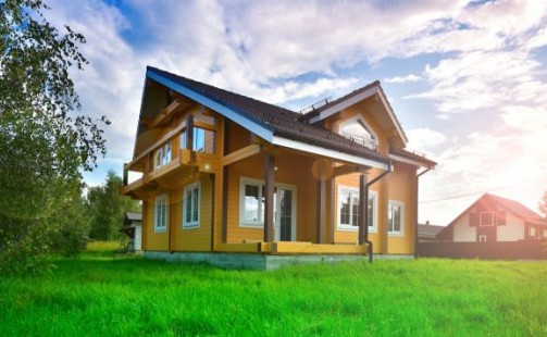 Названа наиболее популярная технология строительства деревянных домов в РФ - «Выбор Инноваций»