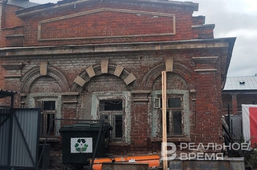 Казанский ТЮЗ отремонтирован: очередь за внутренним двором? - «История»