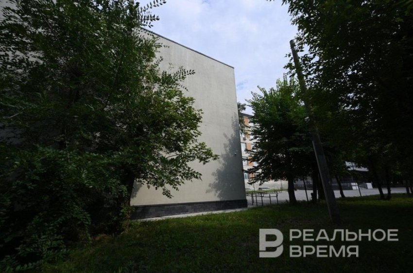 Спор вокруг сграффито «Химия» в КНИТУ дошел до Арбитражного суда Татарстана - «Культура»